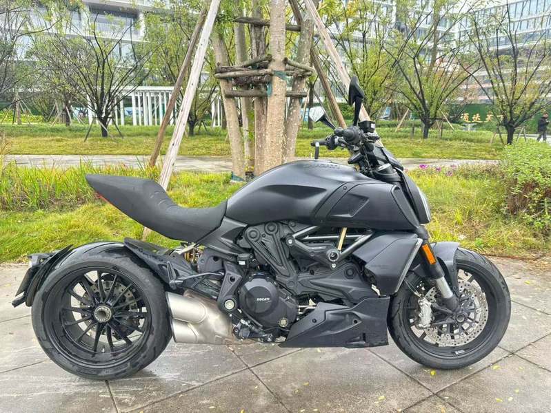 二手杜卡迪Diavel 