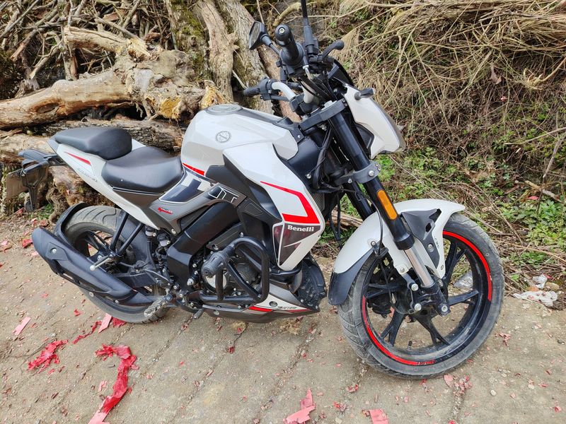 二手贝纳利小迅龙 BN150S