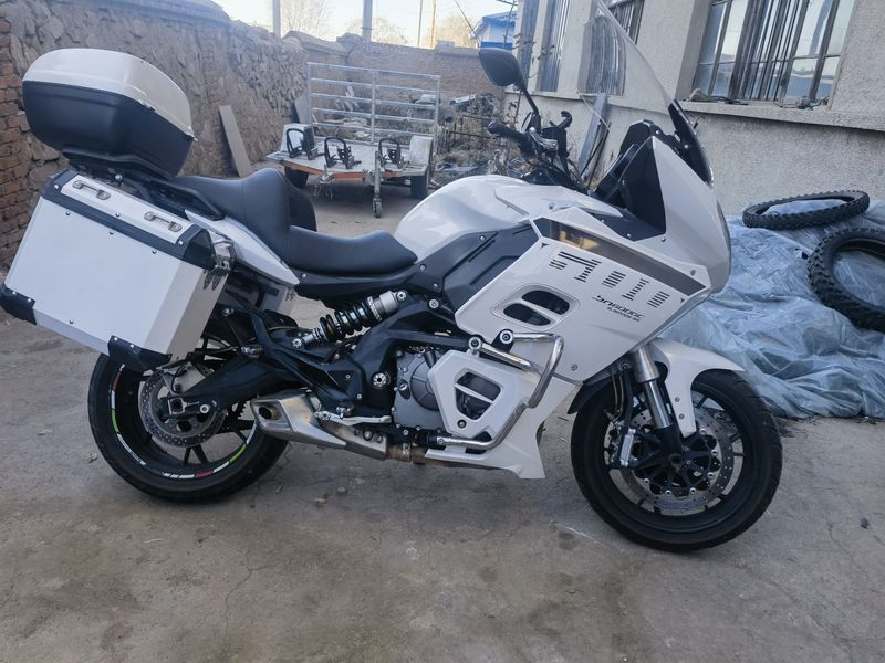 二手贝纳利600GC