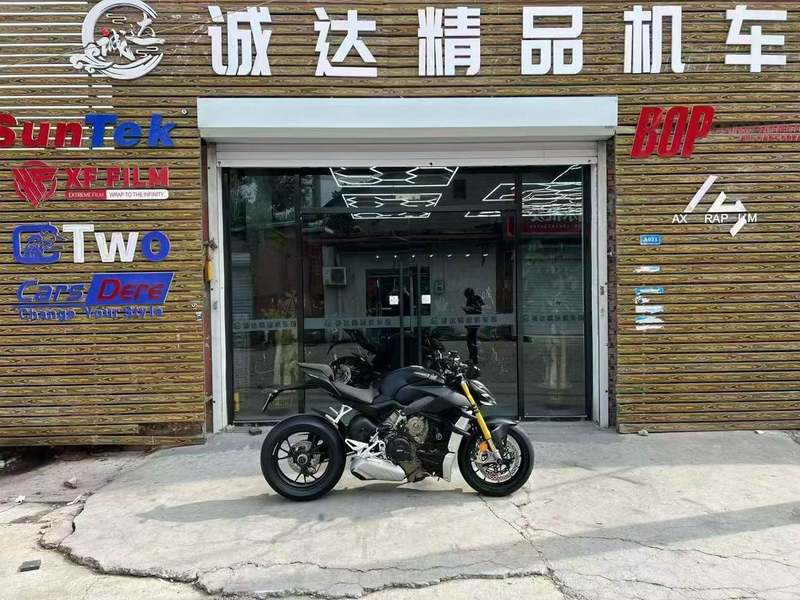 二手杜卡迪Street Fighter V4