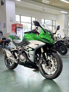 二手贝纳利龙卷风 Tornado 402R