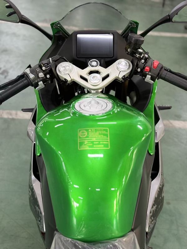 二手贝纳利龙卷风 Tornado 402R