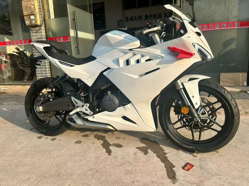 二手赛科龙RC250