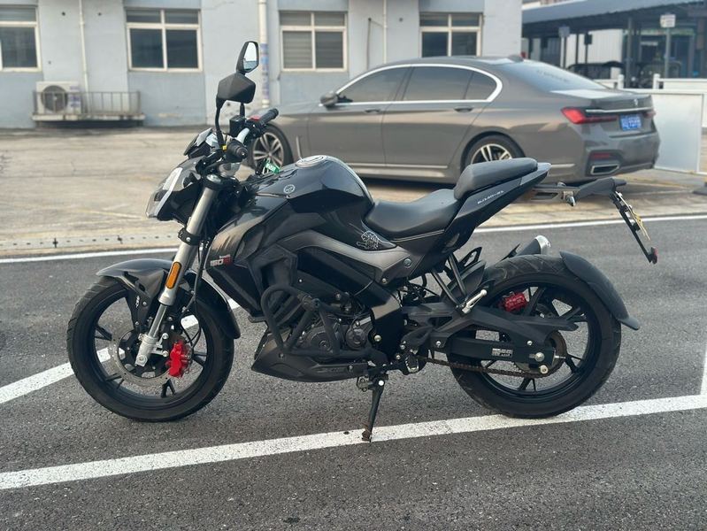 二手贝纳利小迅龙 BN150S