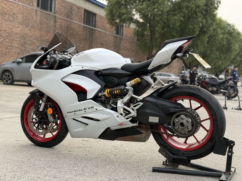 二手杜卡迪Panigale V2