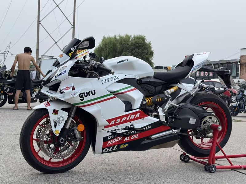 二手杜卡迪Panigale V2