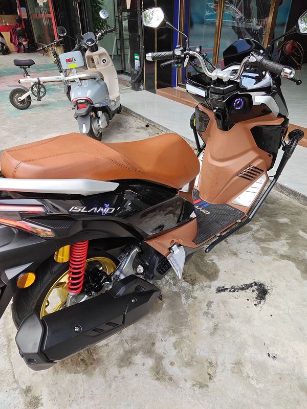 二手猎变闪电狗150