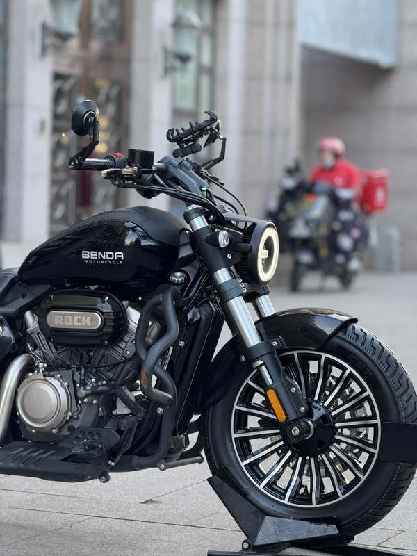 二手奔达Rock300 灰石