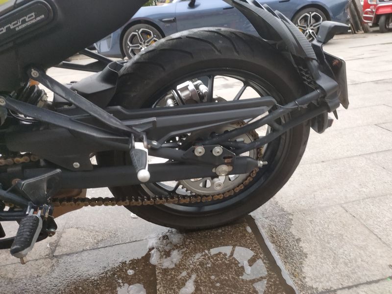 二手贝纳利幼狮 Leoncino 250