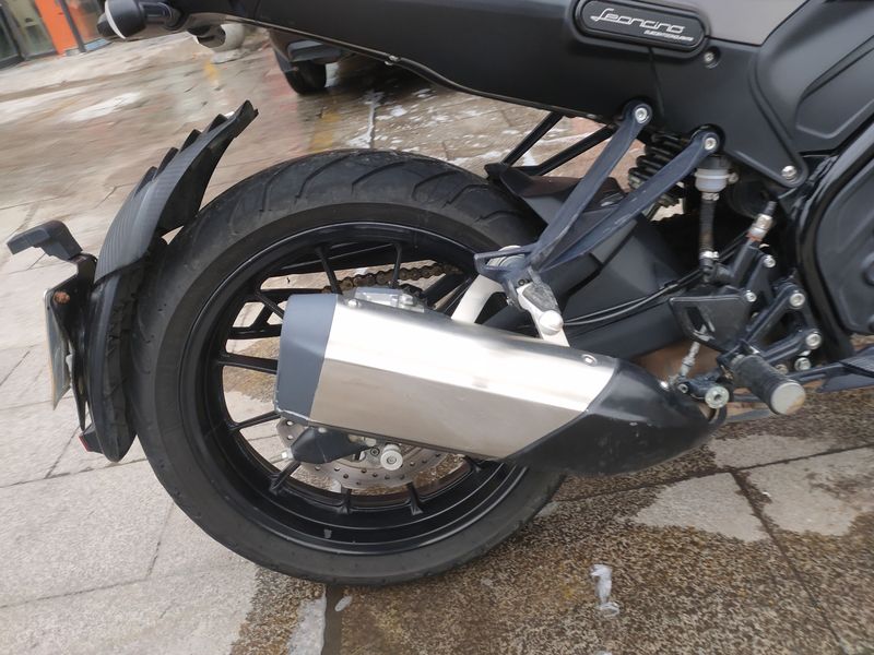 二手贝纳利幼狮 Leoncino 250