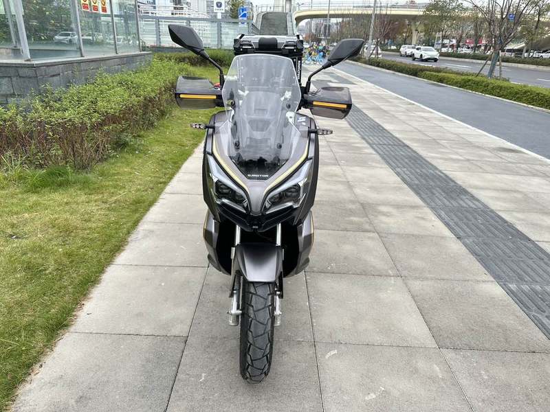 二手QJMOTOR鸿150ADV