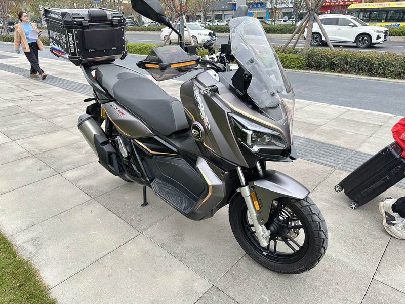 二手QJMOTOR鸿150ADV