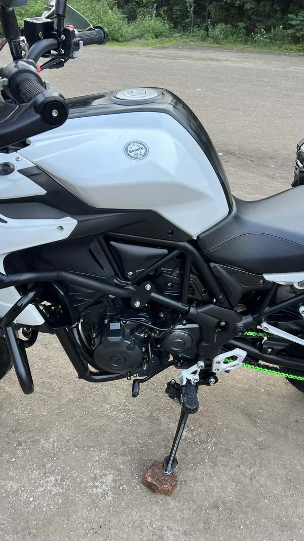 二手贝纳利金鹏 TRK502