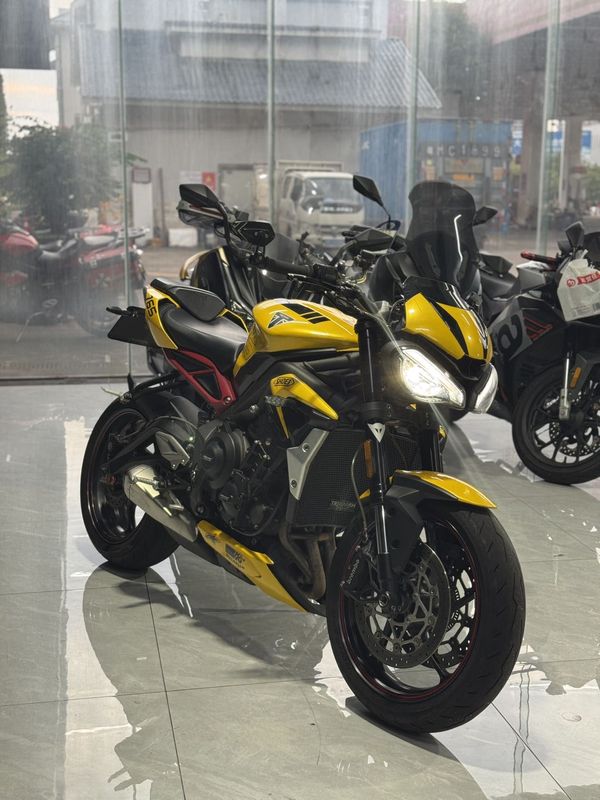 二手凯旋Street Triple 765