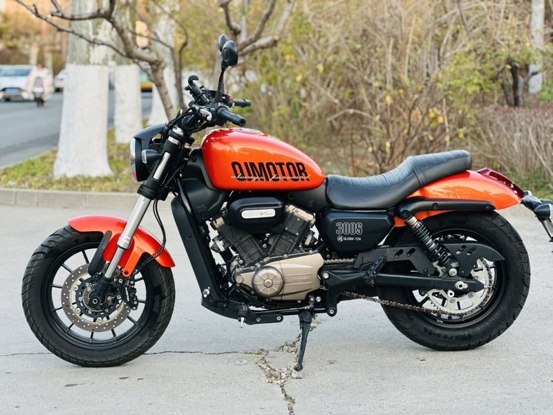 二手QJMOTOR闪300
