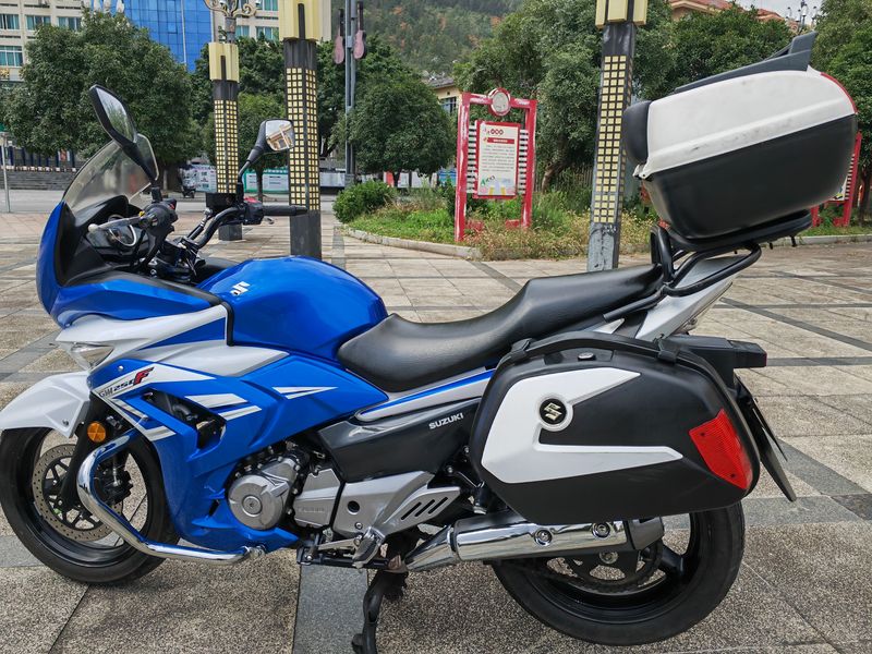 二手豪爵铃木骊驰 GW 250F