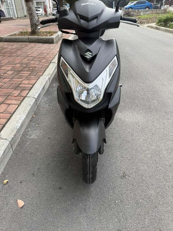 二手济南铃木优驿 UE125T