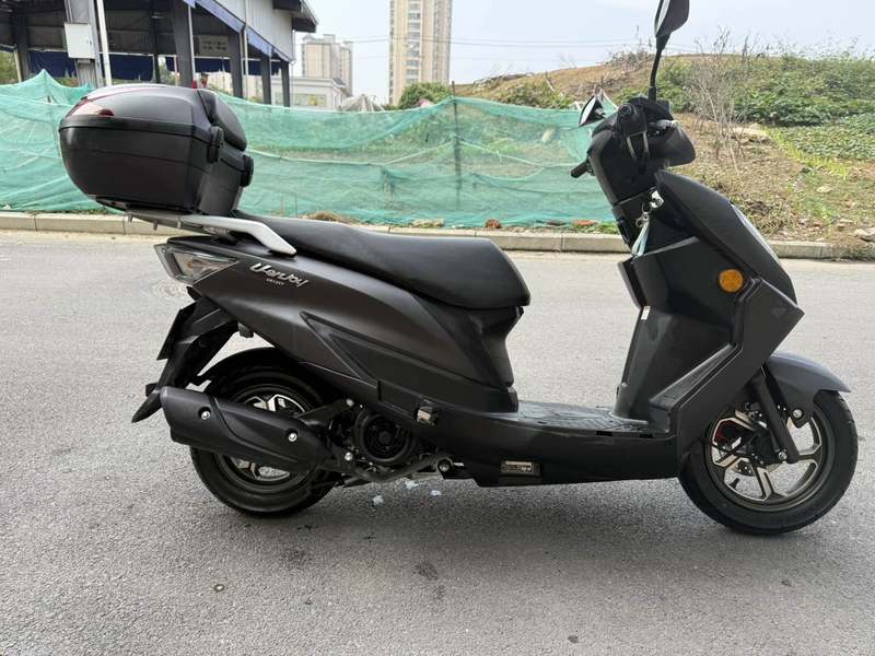 二手济南铃木优驿 UE125T