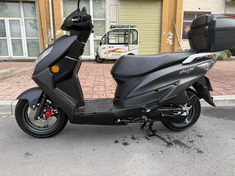 二手济南铃木优驿 UE125T