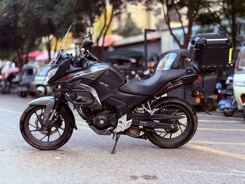 二手新大洲本田CBF190X