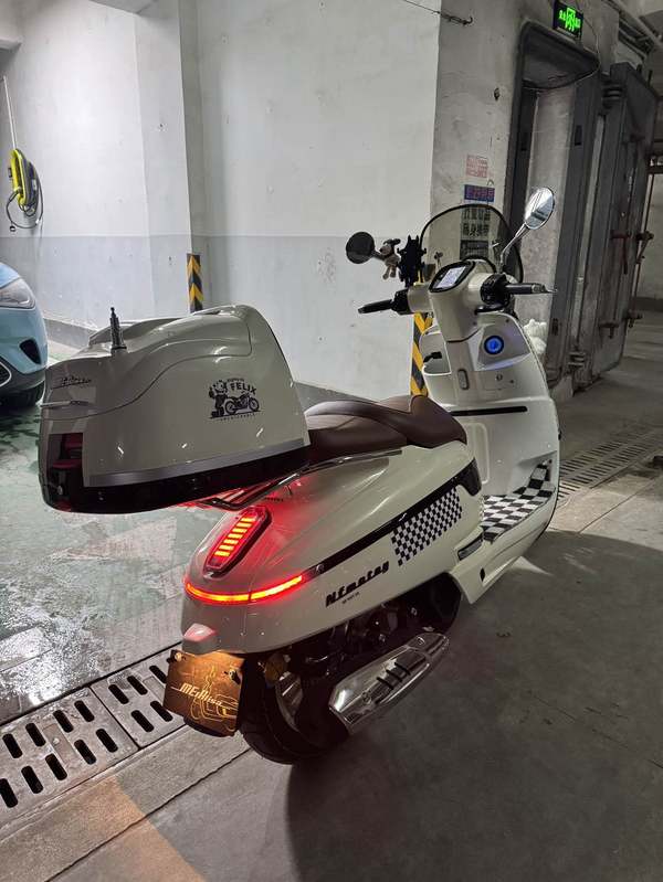 二手南方梦拉丽莎 飞戈