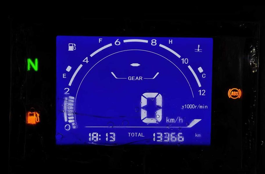 二手贝纳利龙卷风 Tornado 252R