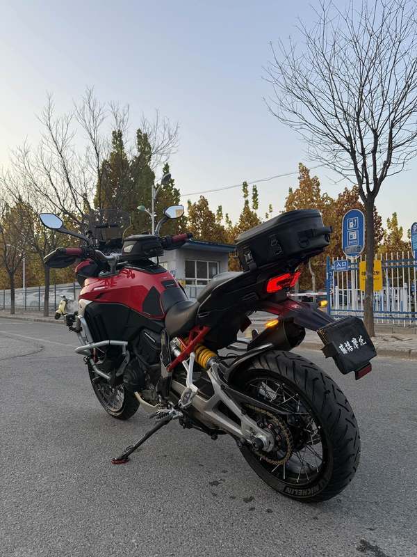 二手杜卡迪Multistrada V4