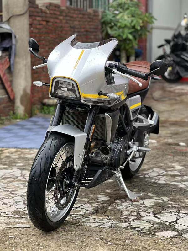 二手凯越321F-Cafe