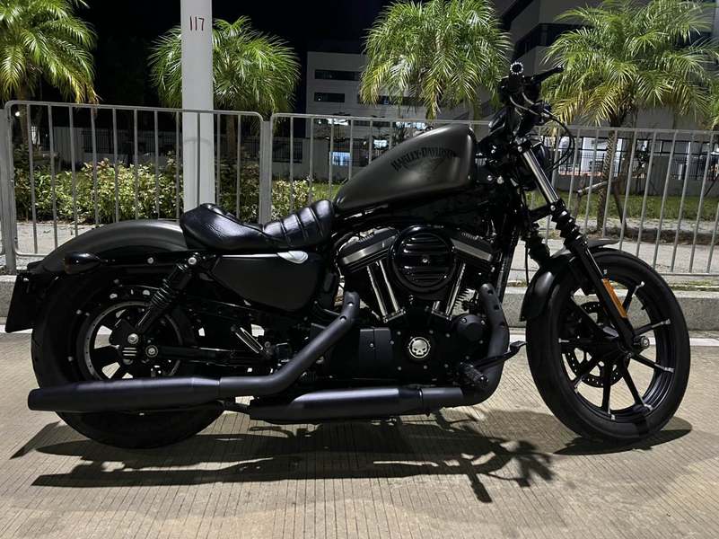 二手哈雷戴维森Iron883 硬汉