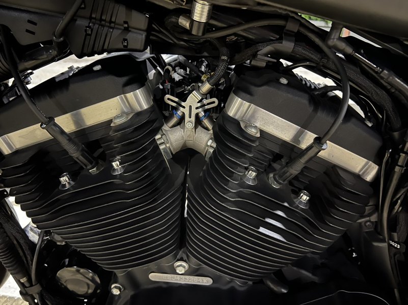 二手哈雷戴维森Iron883 硬汉