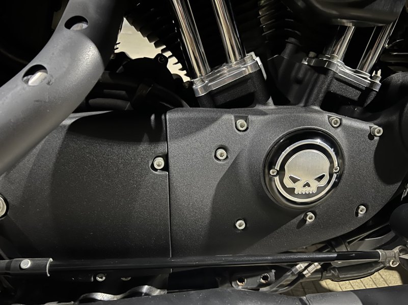 二手哈雷戴维森Iron883 硬汉