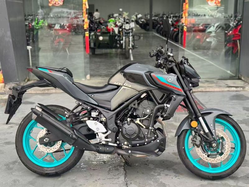 二手雅马哈MT-03