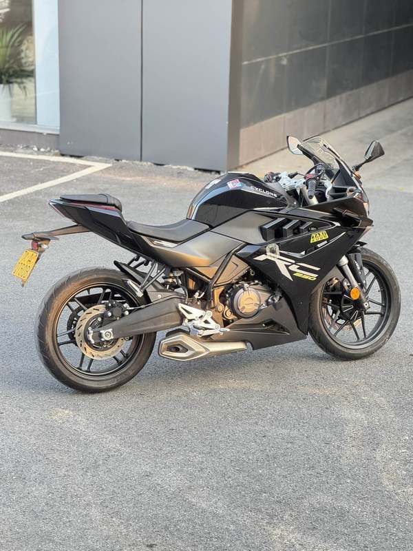 二手赛科龙RC250