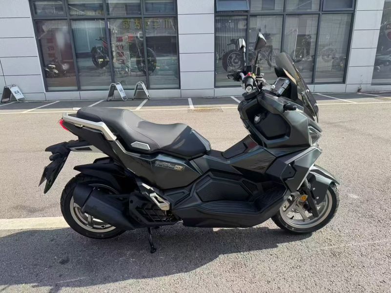 二手三阳哈士奇 Husky ADV150