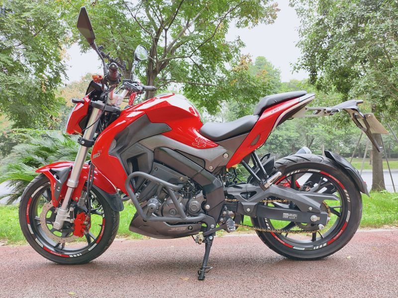 二手贝纳利小迅龙 BN150S