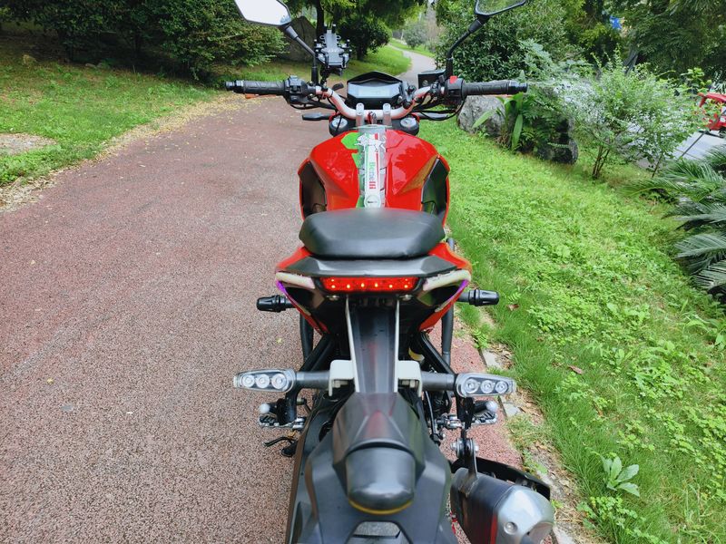 二手贝纳利小迅龙 BN150S