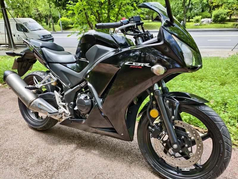 二手本田CBR300R