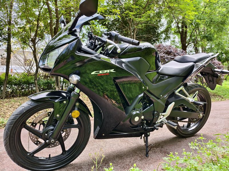 二手本田CBR300R