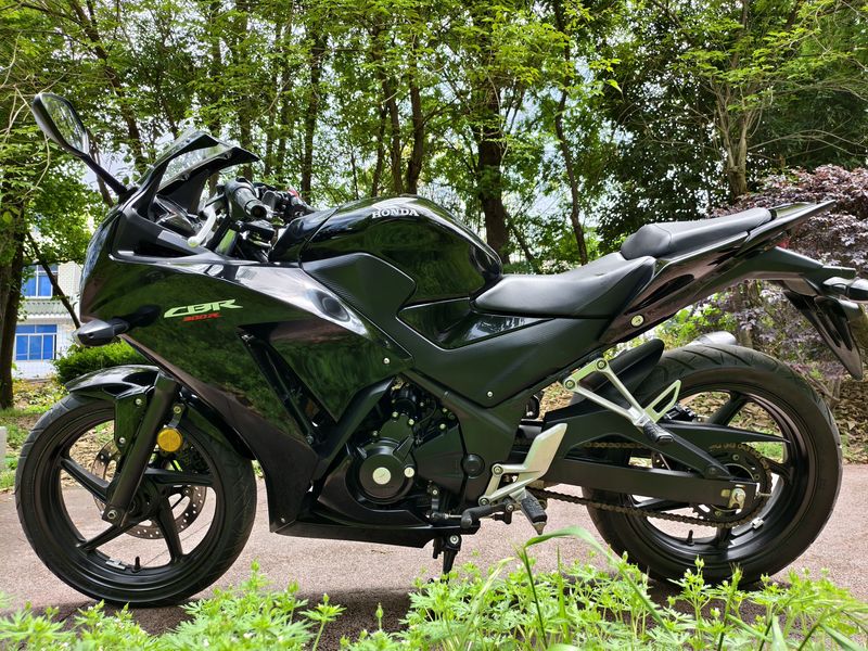 二手本田CBR300R