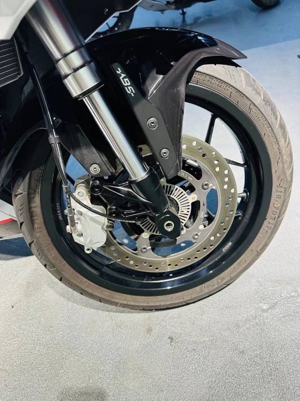 二手贝纳利龙卷风 Tornado 252R