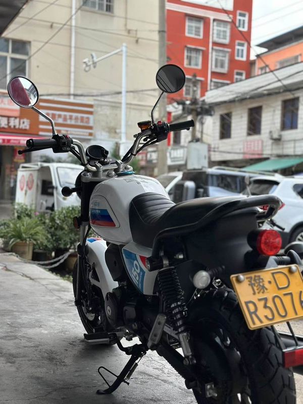 二手银钢Super Mini 150