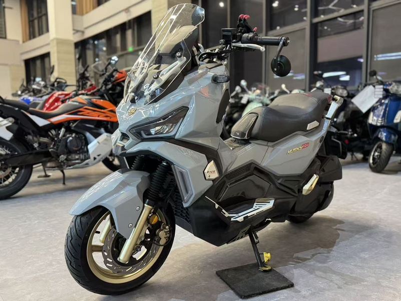 二手三阳哈士奇 Husky ADV150