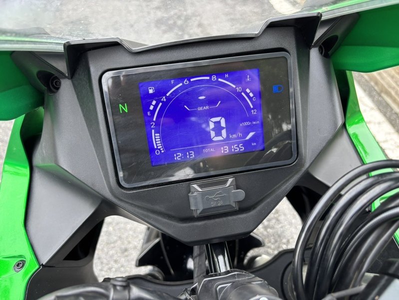 二手贝纳利龙卷风 Tornado 252R