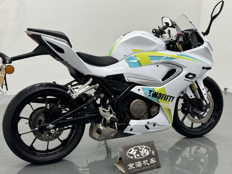 二手QJMOTOR赛250