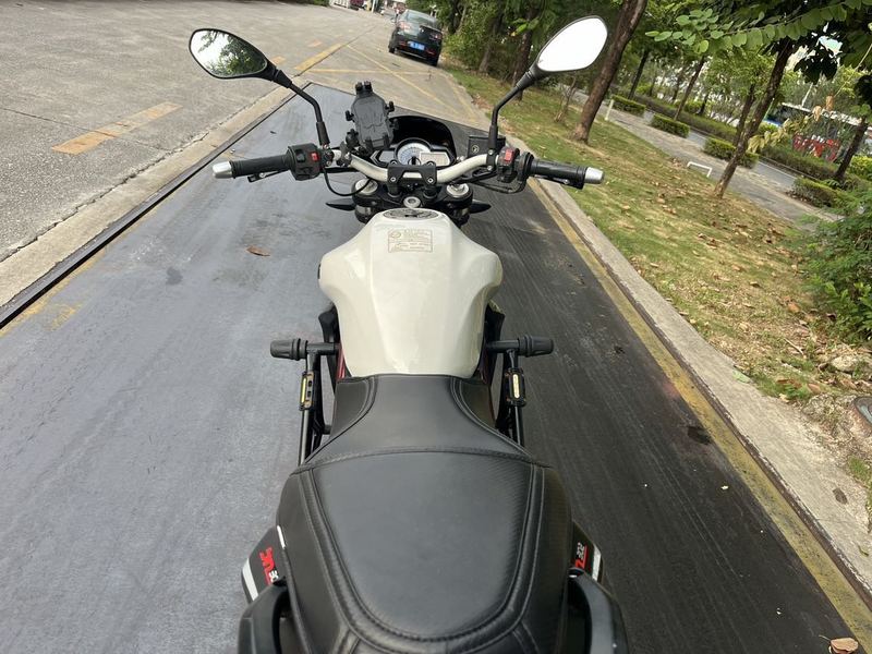 二手贝纳利蓝宝龙 BN302S