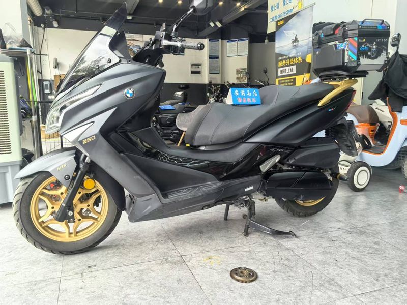 二手光阳赛艇 250