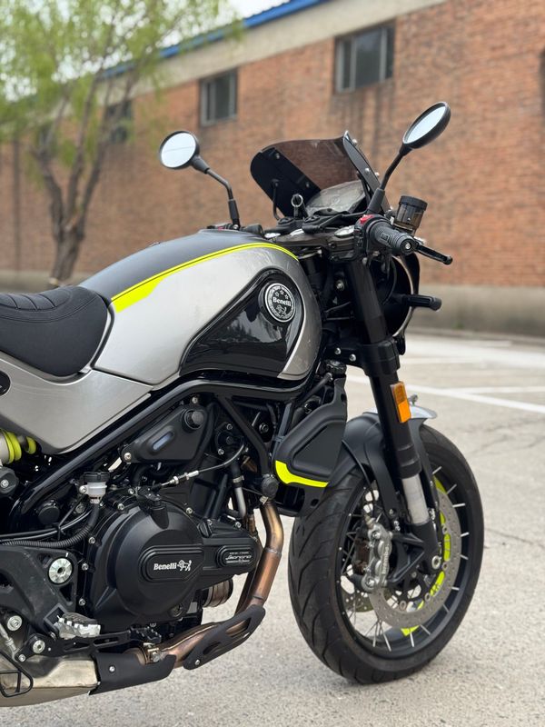 二手贝纳利幼狮 Leoncino 500