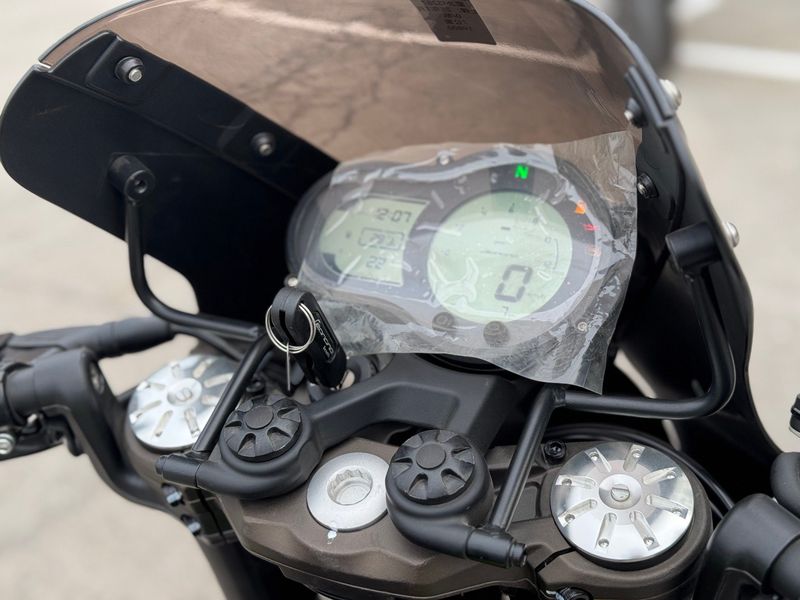 二手贝纳利幼狮 Leoncino 500