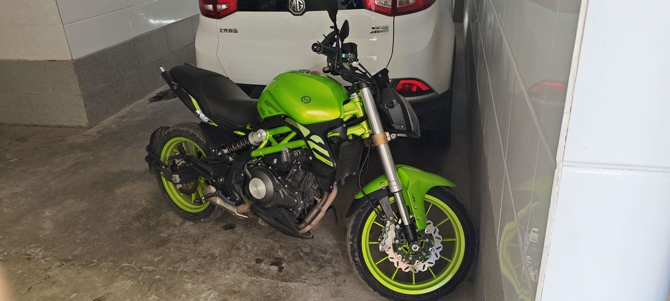 二手贝纳利蓝宝龙 BN302S