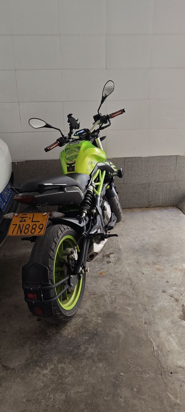 二手贝纳利蓝宝龙 BN302S